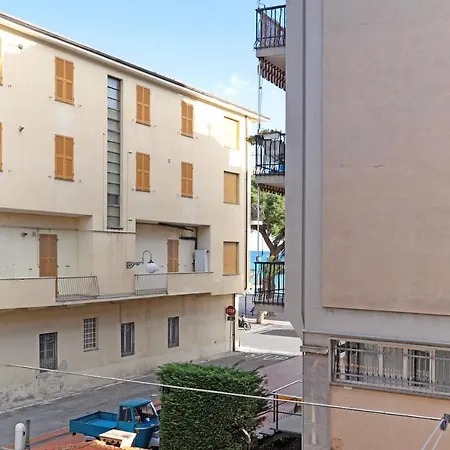 Stella Marina A Un Passo Dal Mare דירה